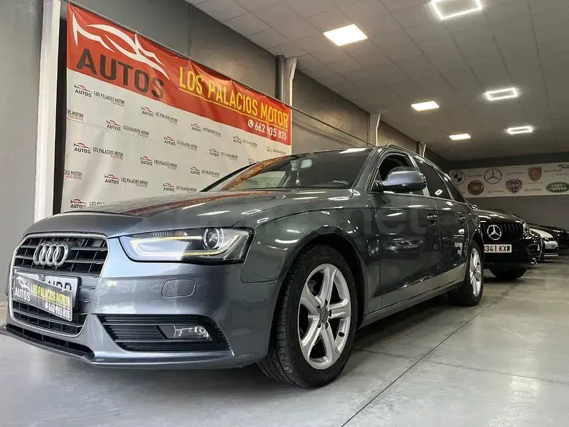 Usado Audi A4 S-Line 150 CV (110 kW) 2016 Gris / plata Familiar