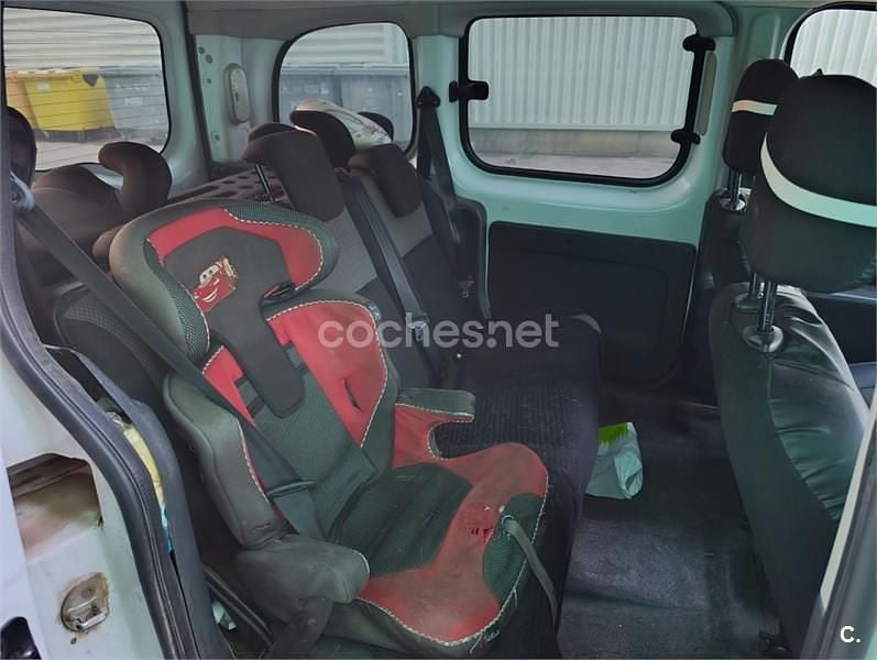 Blanco Usado 2021 Renault Kangoo Edition One Familiar | 10.000 € (Precio justo) - Imagen 1/4
