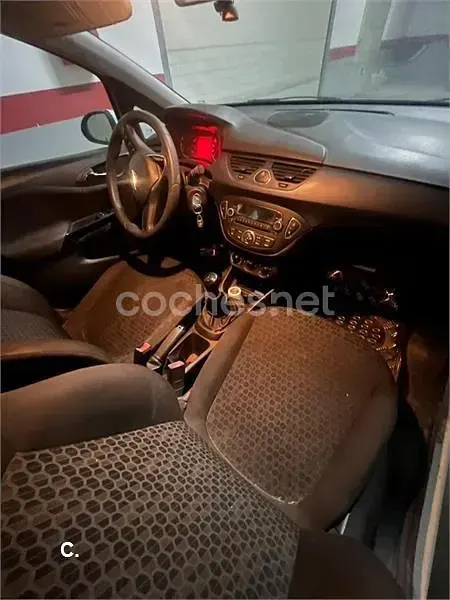 Usado Opel Corsa Expression 75 CV (55 kW) 2017 Blanco Utilitario