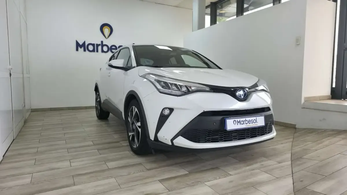 Usado Toyota C-HR Advance 122 CV (89 kW) 2021 Blanco SUV
