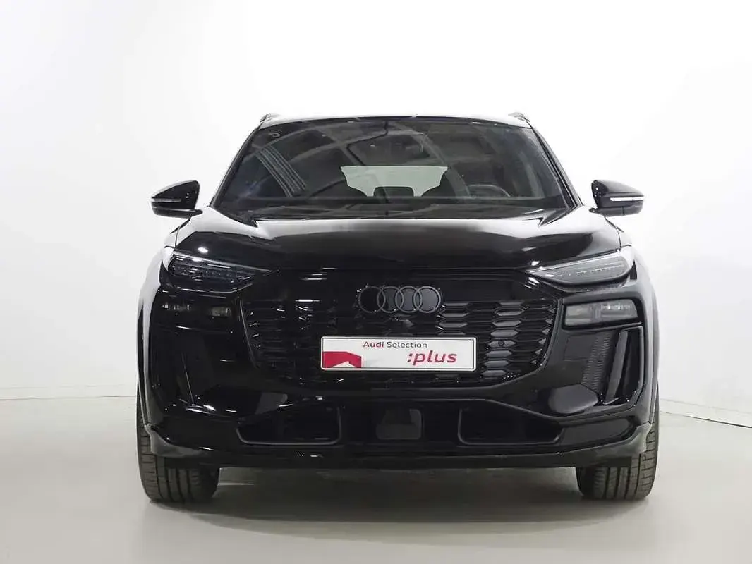 Usado Audi Q6 e-tron Performance 225 kW (306 CV) 2025 Negro SUV