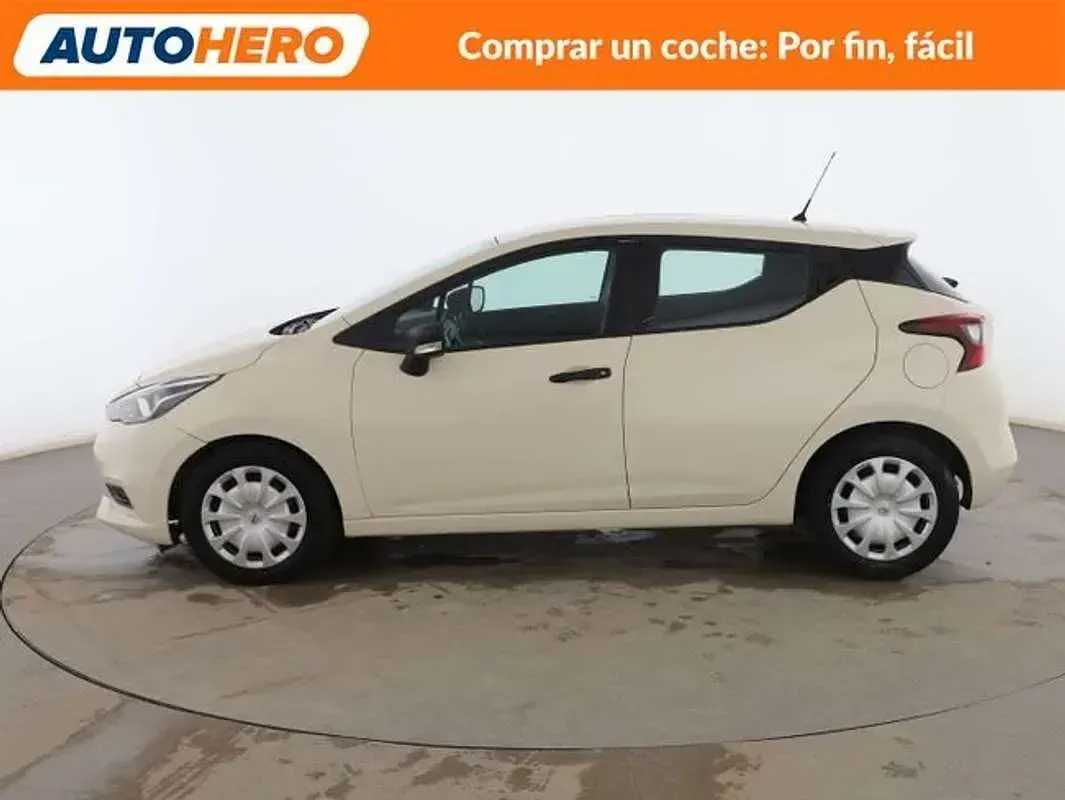 Begagnad Nissan Micra Acenta 101 HK (74 kW) 2019 Beige Halvkombi