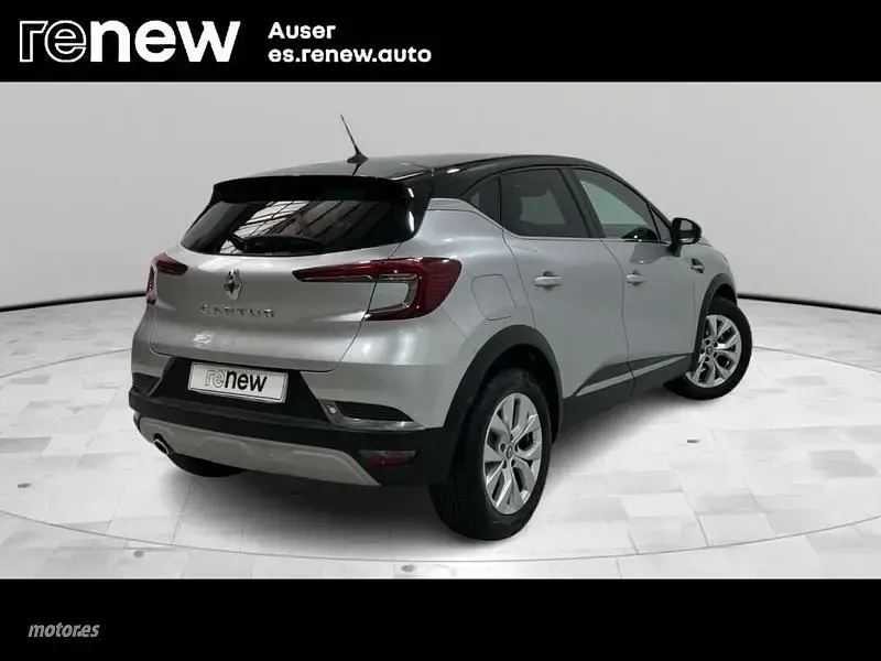 Usado Renault Captur 140 CV (102 kW) 2021 Plateado SUV