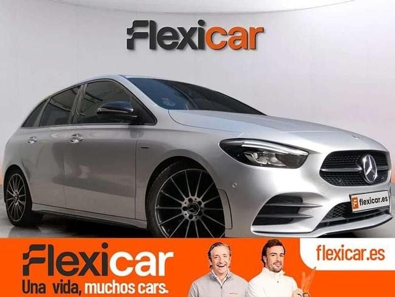 Gris Usado 2021 Mercedes B180 Monovolumen | 22.490 € (Buen precio) - Imagen 1/4