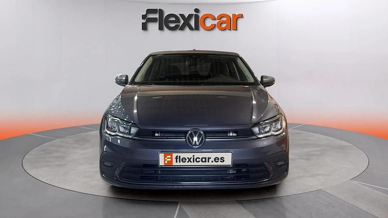 Usado VW Polo R-line 110 CV (80 kW) 2022 Gris Utilitario