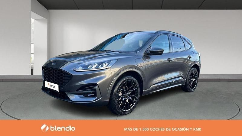 Usado Ford Kuga ST-Line 225 CV (165 kW) 2023 Gris SUV
