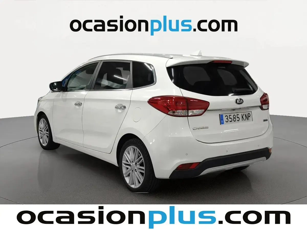 Usado Kia Carens 141 CV (103 kW) 2018 Blanco Monovolumen