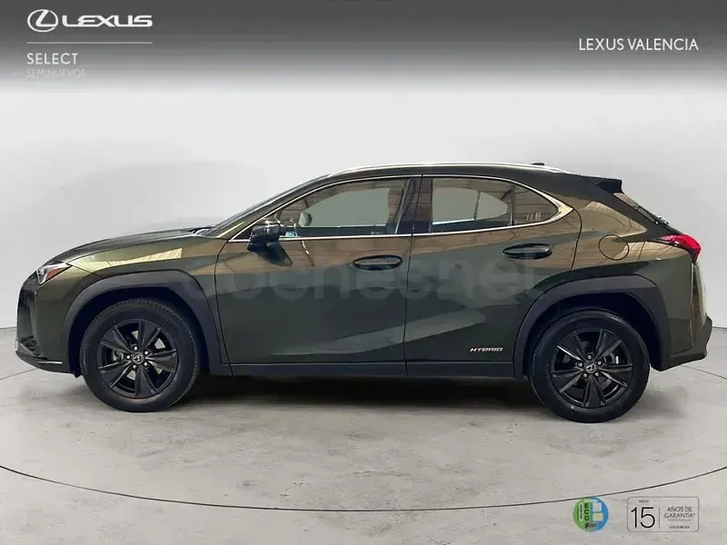 Usado Lexus UX Business Edition 184 CV (135 kW) 2022 Verde SUV