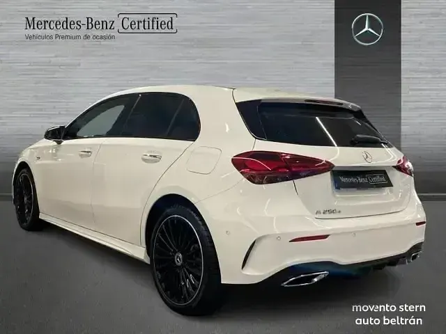 Usado Mercedes A250 Advanced 218 CV (160 kW) 2025 Blanco Berlina