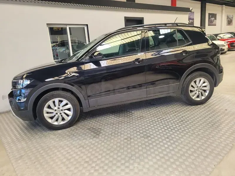 Usado VW T-Cross Advance 115 CV (84 kW) 2020 Negro SUV