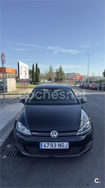 Usado VW Golf VII 110 CV (80 kW) 2013 Negro Berlina