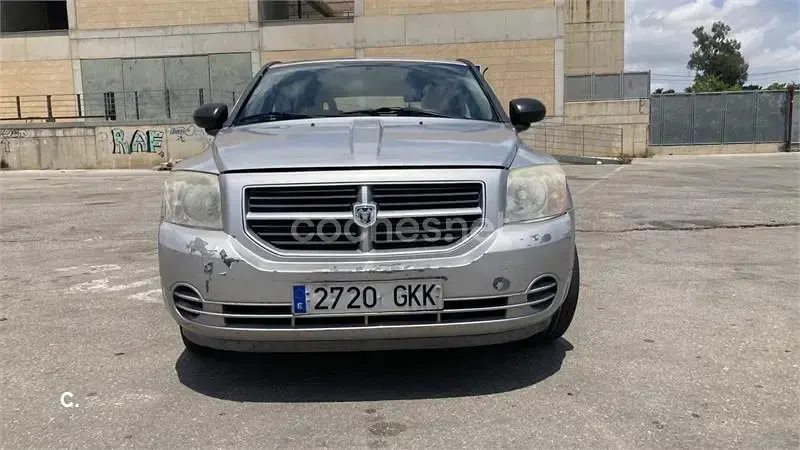 Usado Dodge Caliber 140 CV (102 kW) 2009 Gris / plata Utilitario