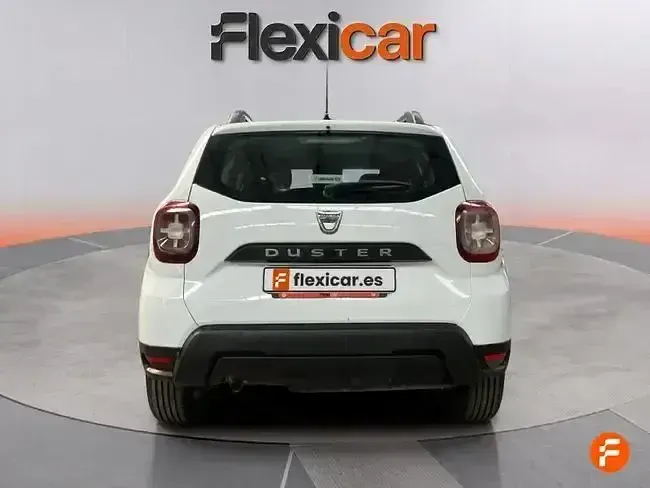 Usado Dacia Duster 115 CV (84 kW) 2021 Blanco SUV