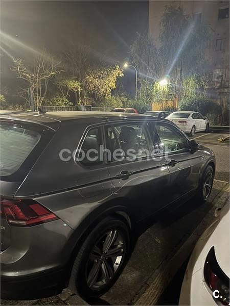Usado VW Tiguan Advance 115 CV (84 kW) 2018 Gris / plata SUV