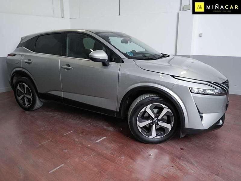 Usado Nissan Qashqai N-Connecta 140 CV (102 kW) 2024 Gris SUV