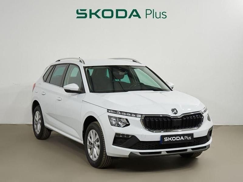 Blanco Usado 2025 Skoda Kamiq Selection SUV | 22.500 € (Un poco caro) - Imagen 1/4