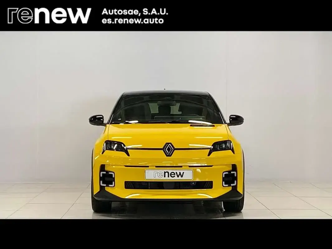 Usado Renault Megane E-Tech Techno 89 kW (122 HP) 2025 Citadino