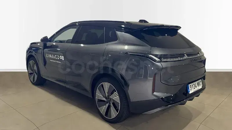 Usado Lynk & Co 08 350 CV (257 kW) 2026 Gris / plata SUV