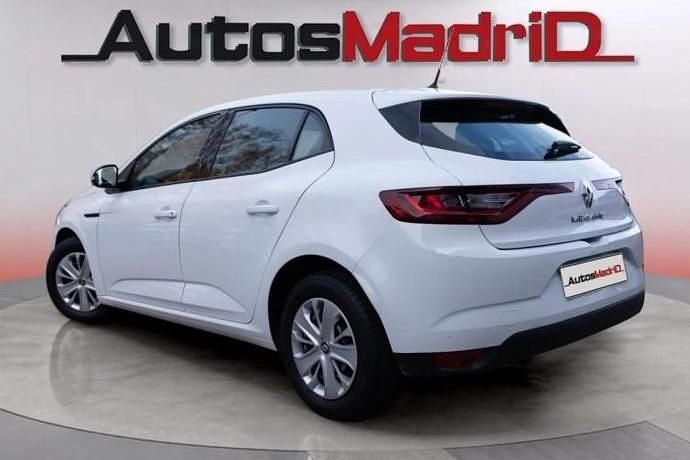 Usado Renault Mégane IV Life 100 CV (73 kW) 2018