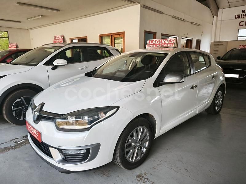 Blanco Usado 2015 Renault Mégane GT Line GT Berlina | 8900 € (Precio justo) - Imagen 1/4