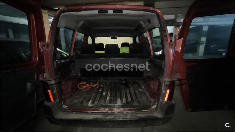 Usado Citroën Berlingo 75 CV (55 kW) 2009 Rojo Monovolumen