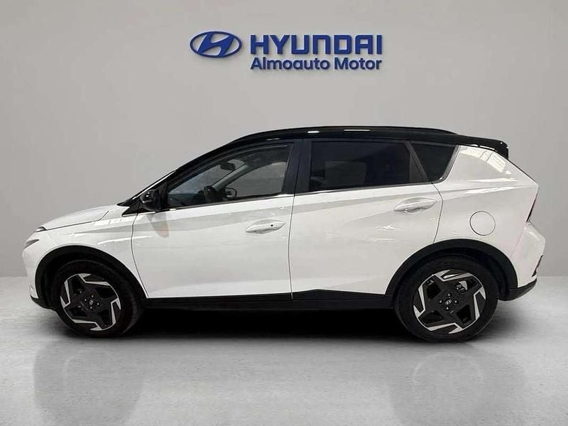 Usado Hyundai Bayon 102 CV (75 kW) 2025 Blanco SUV