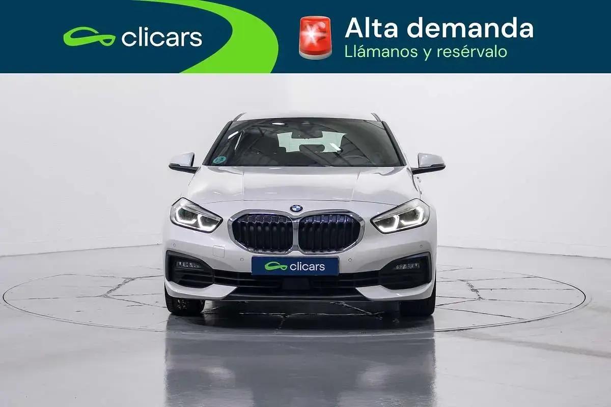 Usado BMW 118 150 CV (110 kW) 2021 Blanco Utilitario