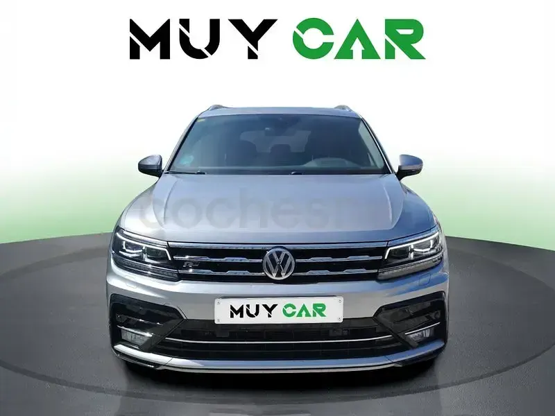 Usado VW Tiguan Allspace Sportline 200 CV (147 kW) 2020 Plateado SUV