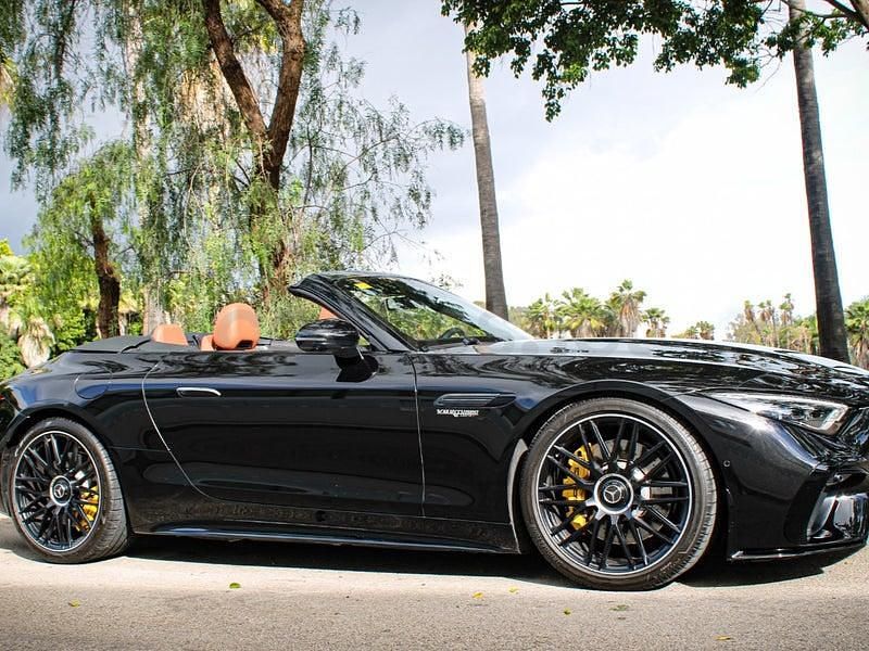 Usado Mercedes SL63 AMG AMG 585 CV (430 kW) 2022 Negro Descapotable