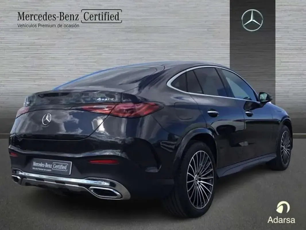 Usado Mercedes GLC200 AMG line 227 CV (166 kW) 2025 SUV