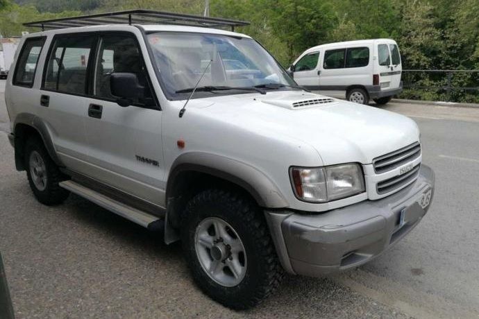 Usado 2004 Isuzu Trooper SUV | 4800 € - Imagen 1/4