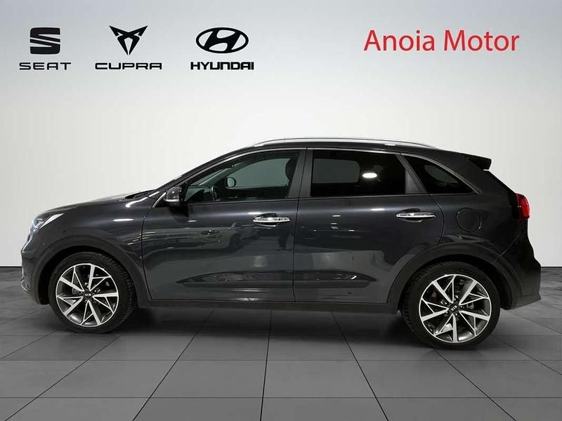 Usado Kia Niro 141 CV (103 kW) 2021 Gris SUV