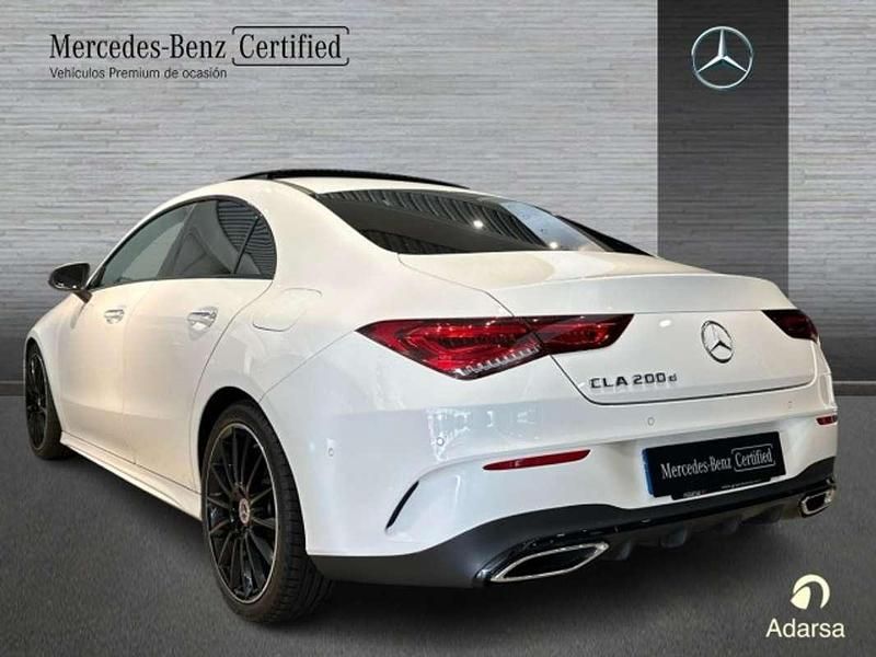Usado Mercedes CLA200 150 CV (110 kW) 2023 Blanco Coupe