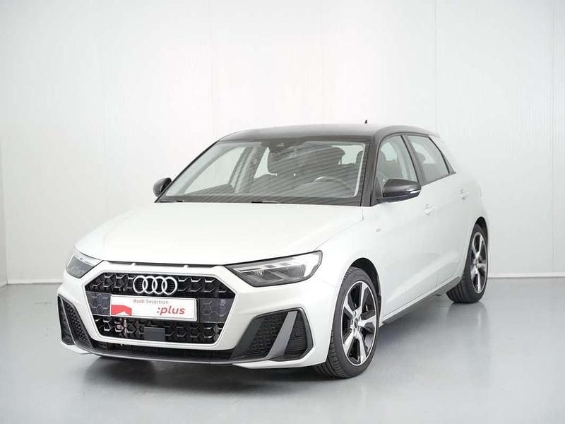 Usado Audi A1 Sportback 116 CV (85 kW) 2025 Gris Utilitario