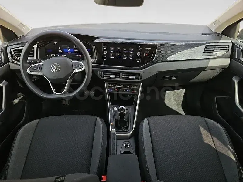 Usado VW Taigo 115 CV (84 kW) 2025 Gris / plata SUV