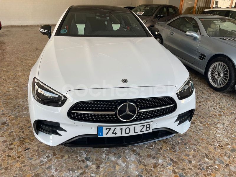 Usado Mercedes E400 330 CV (242 kW) 2022 Blanco Coupe