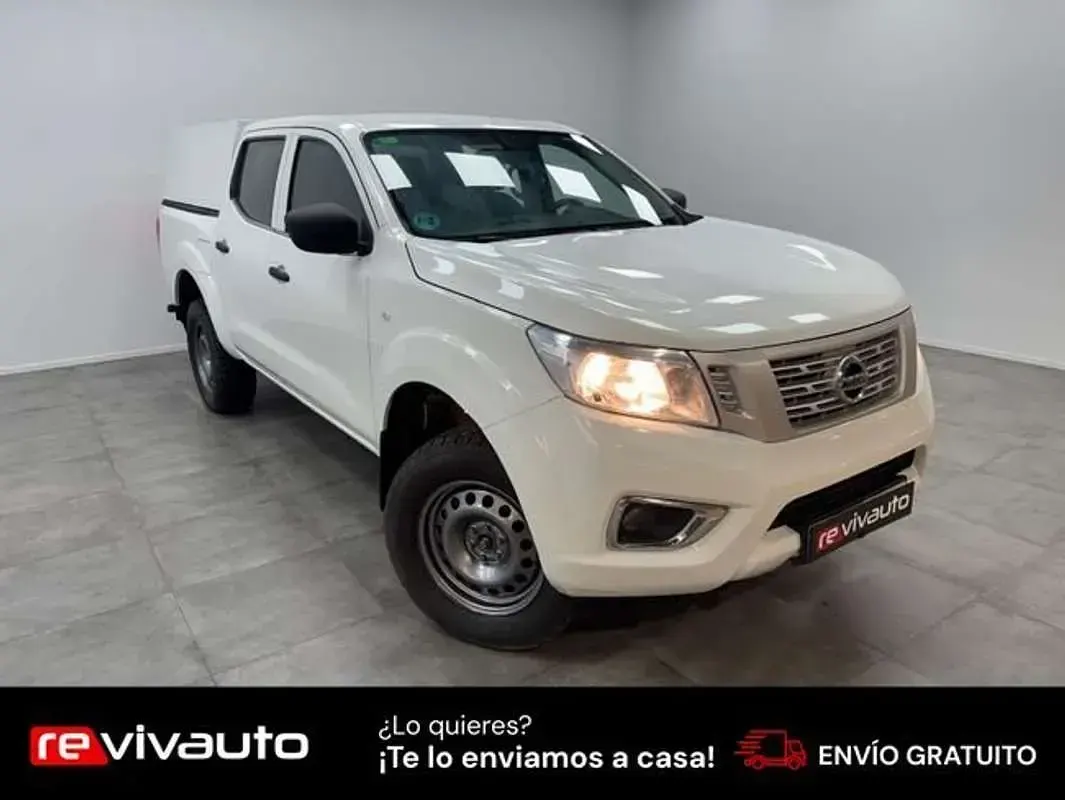 Usado Nissan Navara Visia 160 CV (117 kW) 2022 Blanco Pickup/Camioneta
