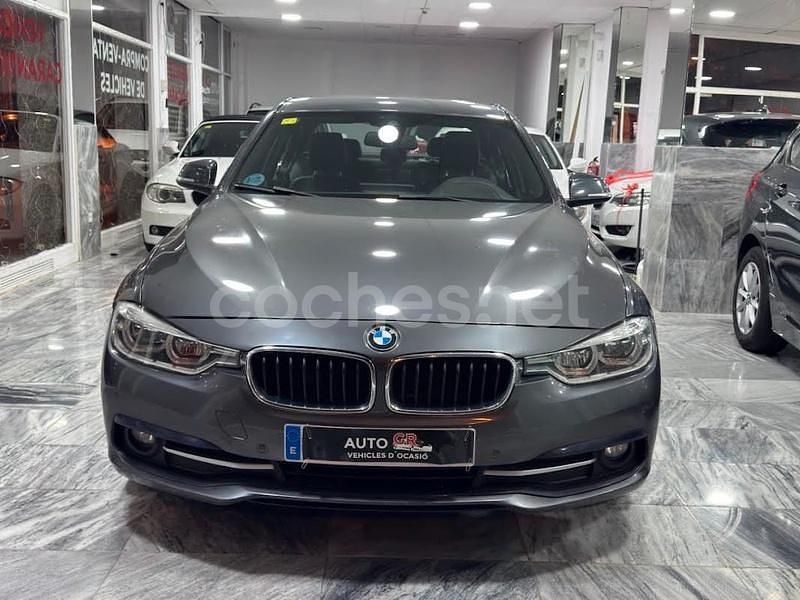 Gris / plata Usado 2015 BMW 318 Sport Line Berlina | 9900 € (Precio justo) - Imagen 1/4