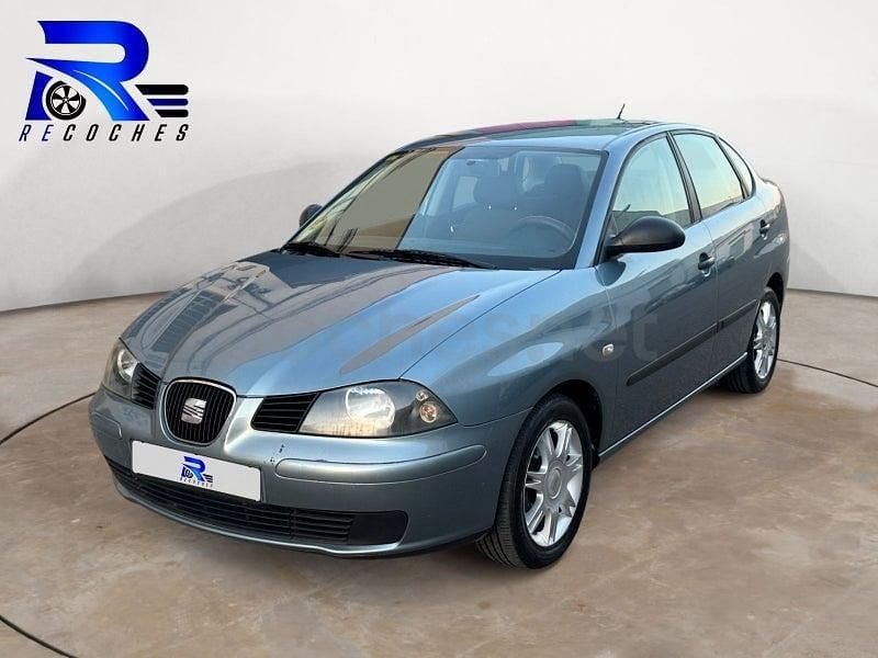 Usado Seat Cordoba Stylance 100 CV (73 kW) 2007 Gris / plata Berlina