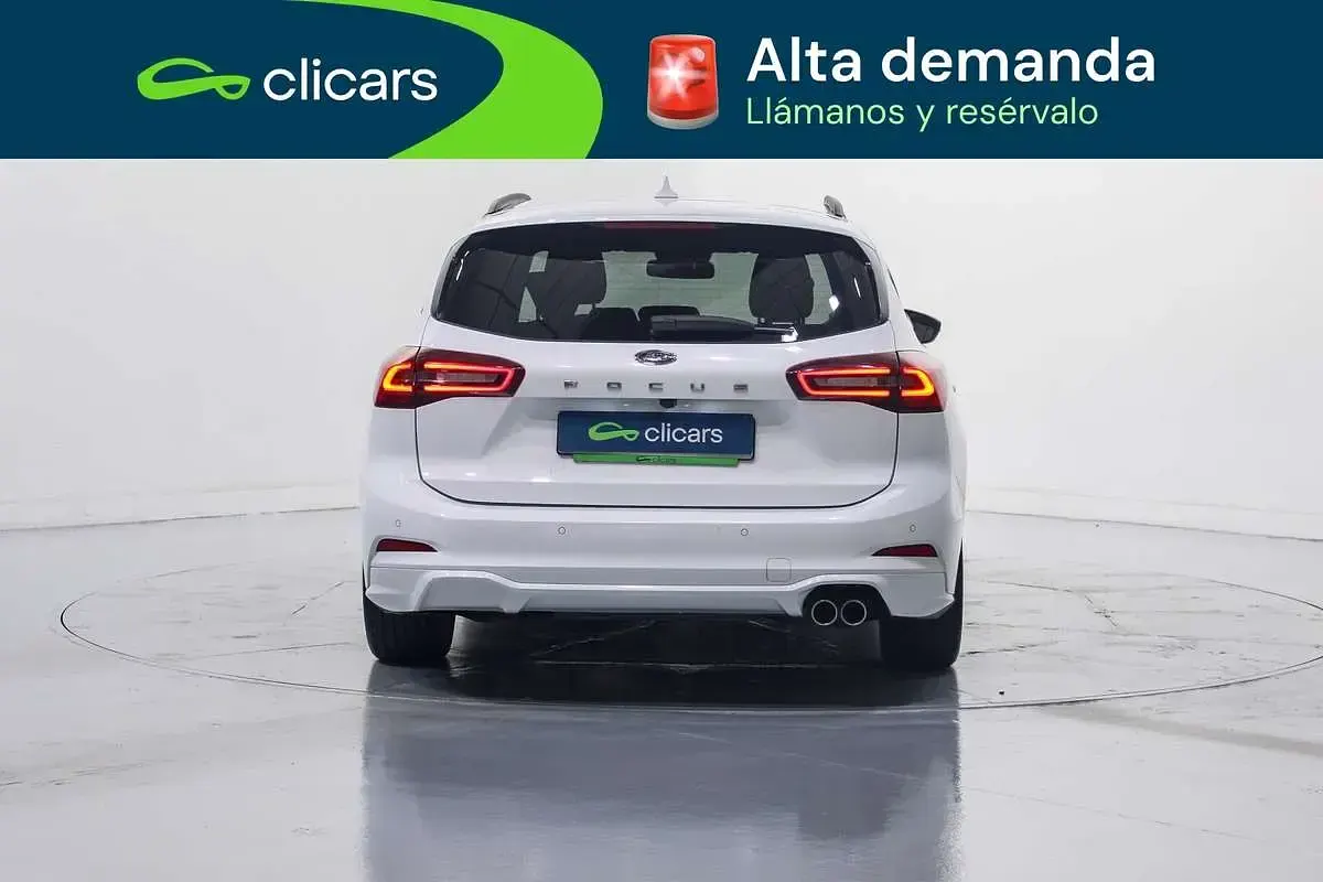 Usado Ford Focus Active 125 CV (91 kW) 2024 Azul Familiar