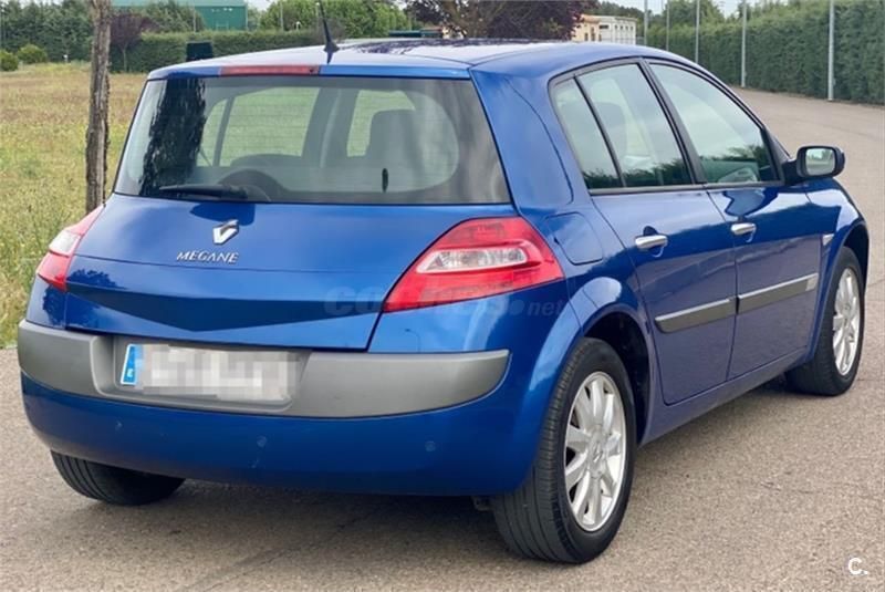 Usado Renault Mégane II Dynamique 86 CV (63 kW) 2006 Azul Utilitario