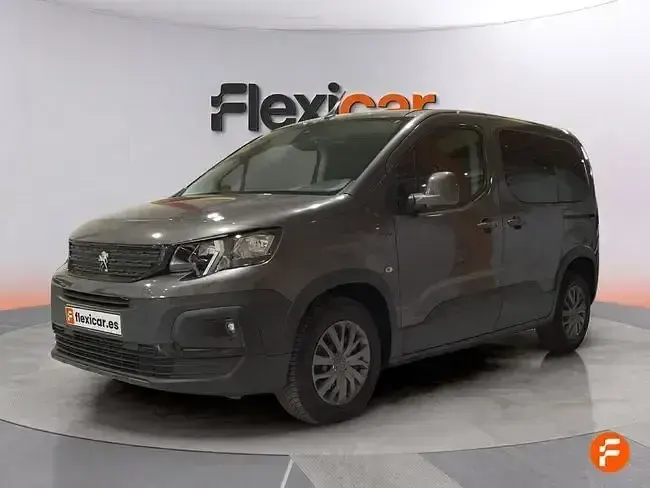 Usado Peugeot Rifter Allure 100 CV (73 kW) 2021 Gris Monovolumen