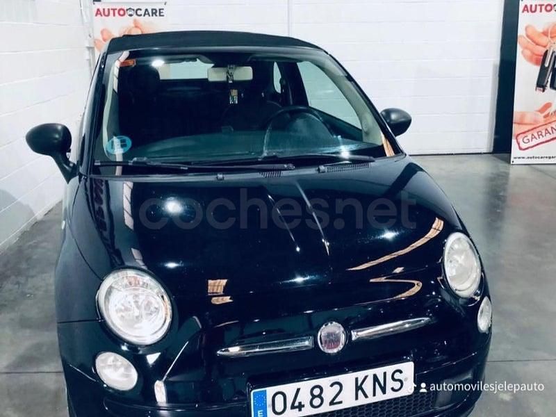 Usado Fiat 500C 69 CV (50 kW) 2011 Violeta / lila Descapotable