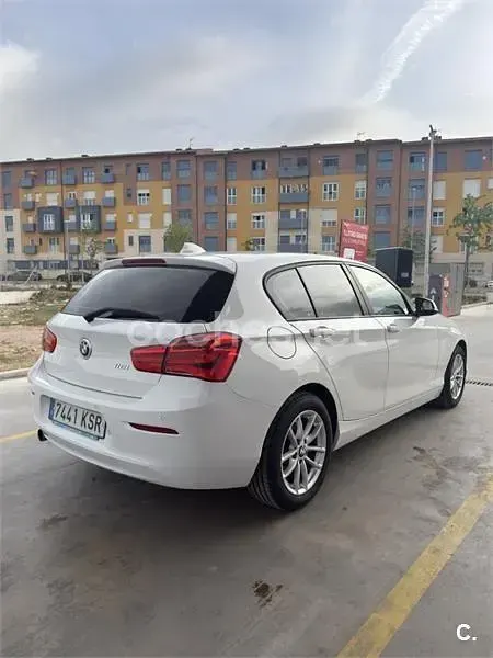 Usado BMW 116 109 CV (80 kW) 2018 Blanco Utilitario