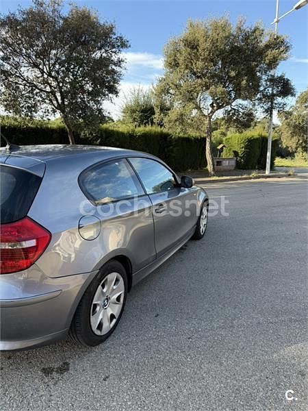 Usado BMW 116 115 CV (84 kW) 2010 Gris / plata Utilitario