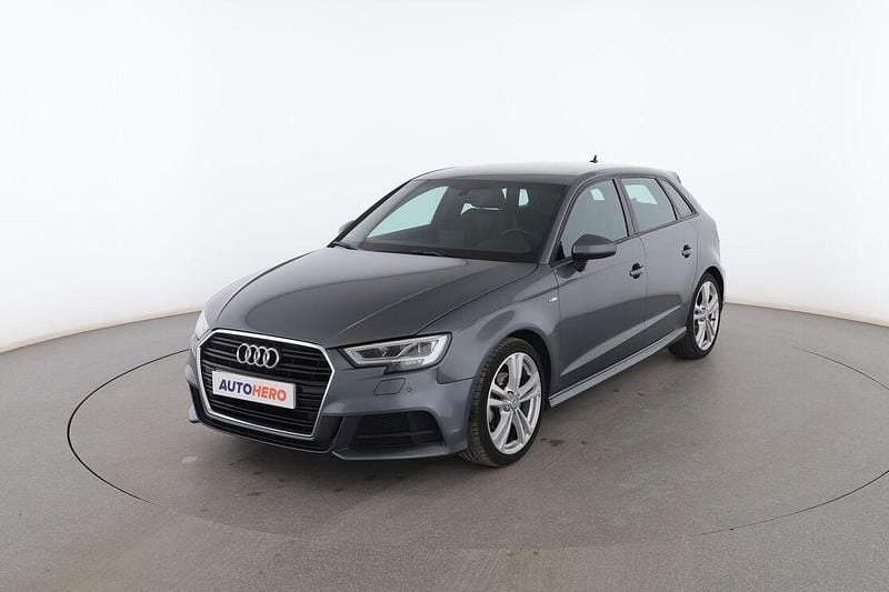 Gris Usado 2019 Audi A3 Sportback S-Line Utilitario | 19.499 € (Buen precio) - Imagen 1/3
