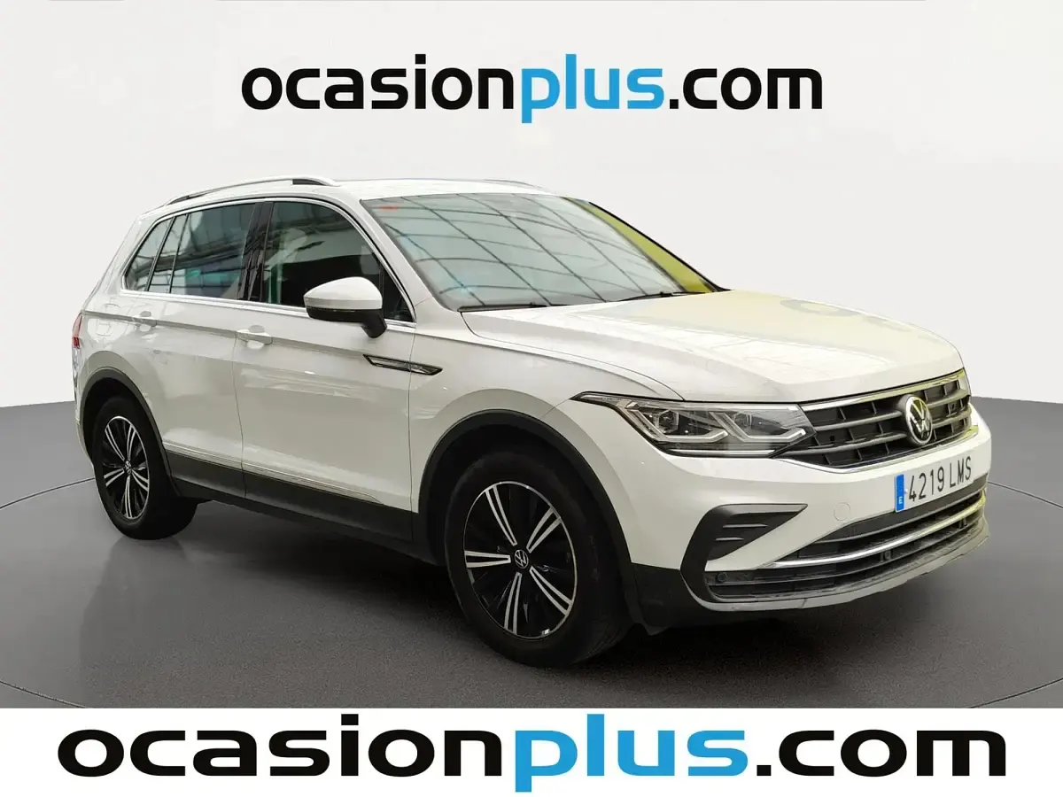 Usado VW Tiguan Life 130 CV (95 kW) 2021 Blanco SUV