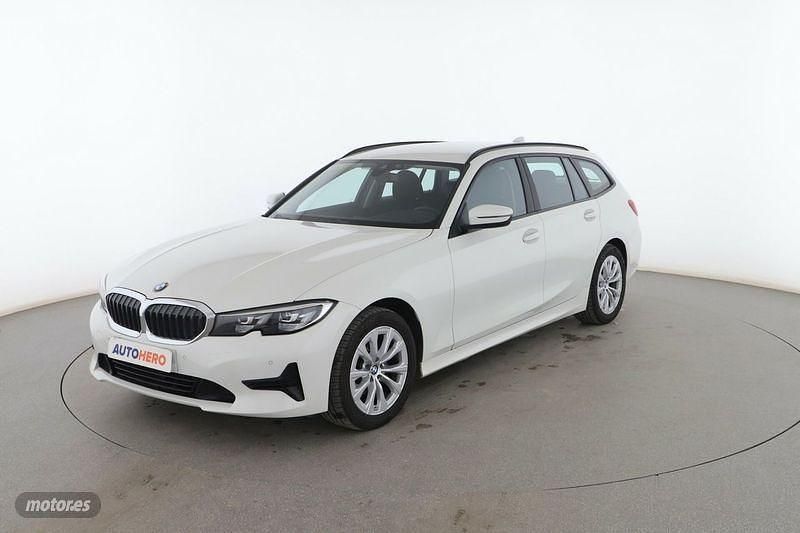 Blanco Usado 2020 BMW 318 M Sport Familiar | 23.199 € (Precio justo) - Imagen 1/3