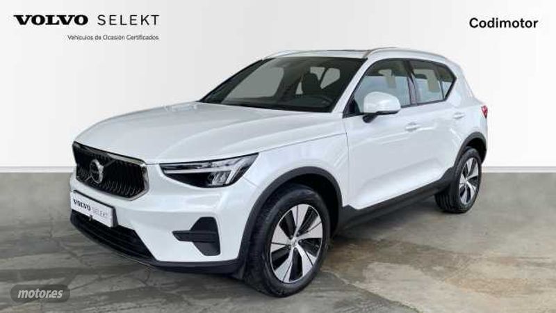 Blanco Usado 2024 Volvo XC40 Core SUV | 34.900 € (Precio justo) - Imagen 1/4