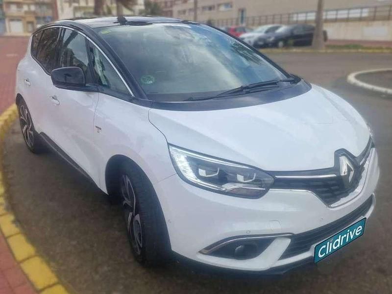 Usado Renault Scénic IV Edition One 110 CV (80 kW) 2018 Blanco Monovolumen